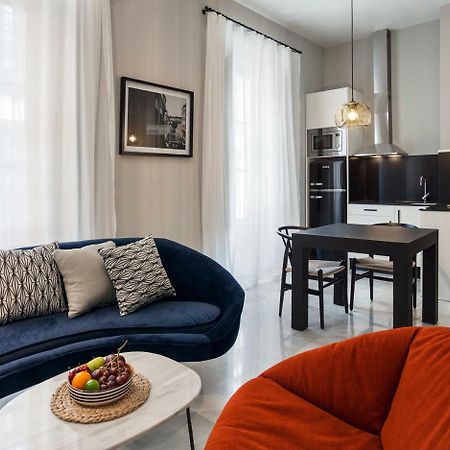 إشبيلية Apartamentos One Shot Conde De Torrejon المظهر الخارجي الصورة