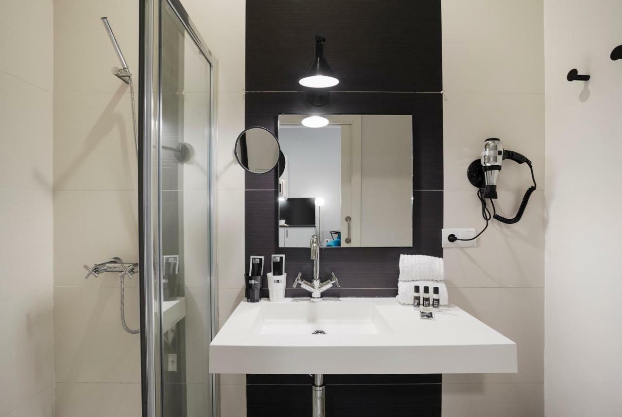 إشبيلية Apartamentos One Shot Conde De Torrejon المظهر الخارجي الصورة